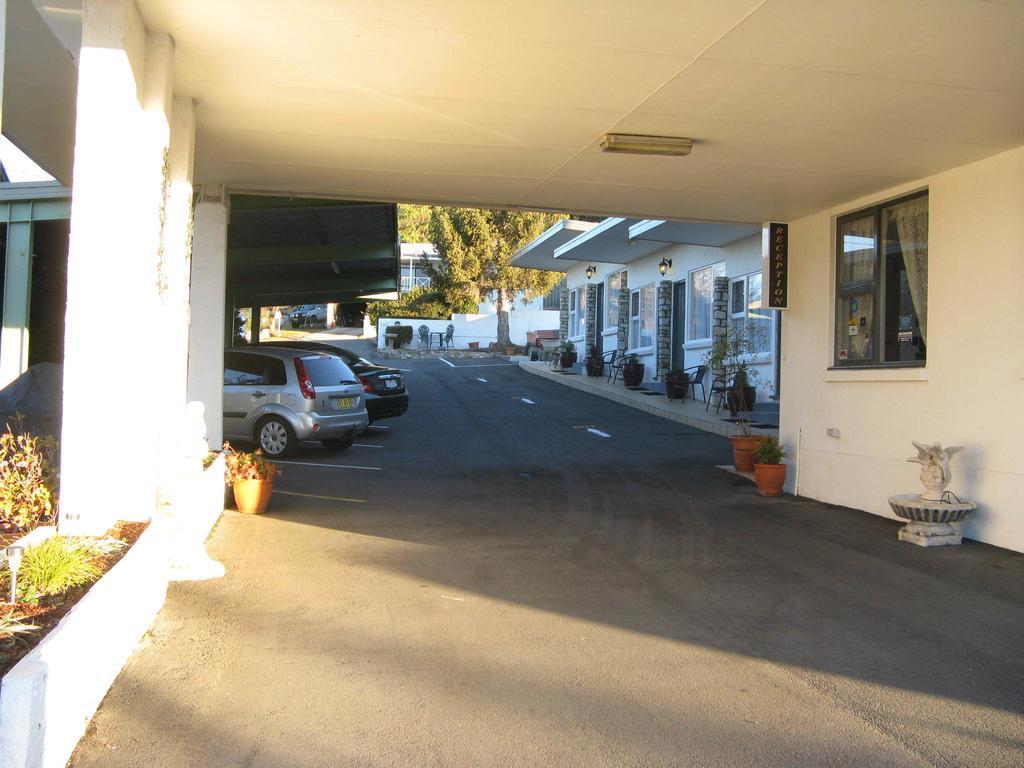White Manor Motel Cooma Exterior foto